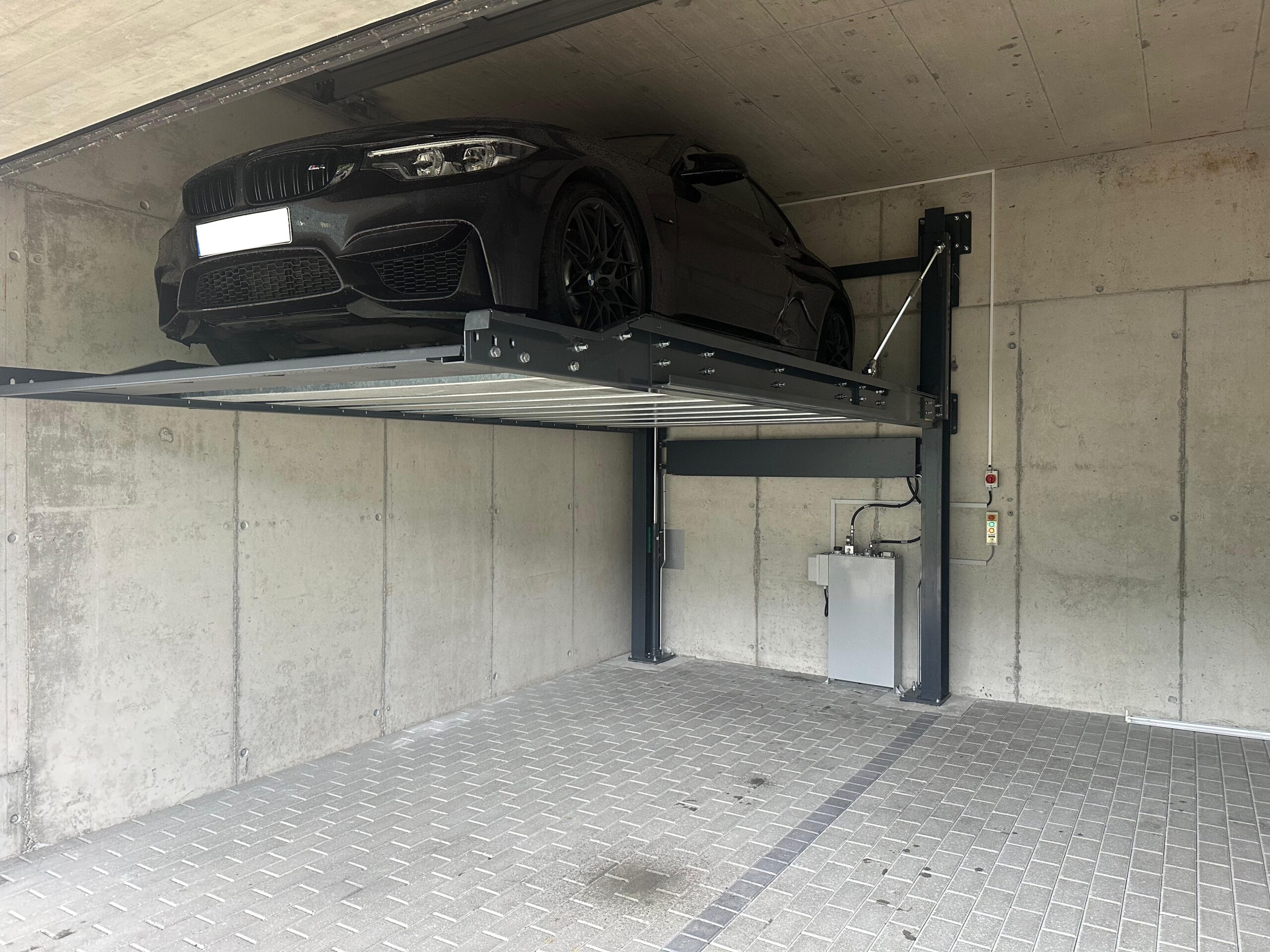 Verdoppeln Sie Ihre Stellplätze mit unseren modernen Parksystemen